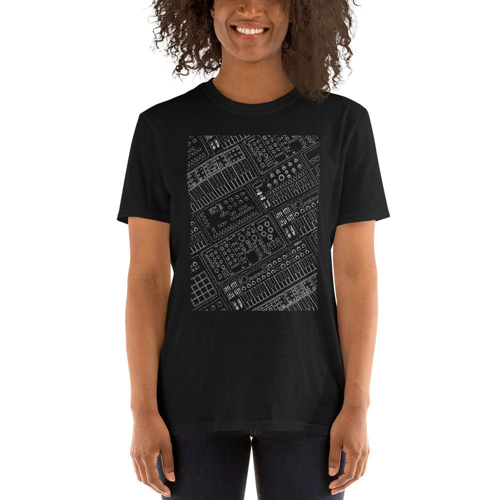 Synthesizers for Electronic Musicians T-Shirt