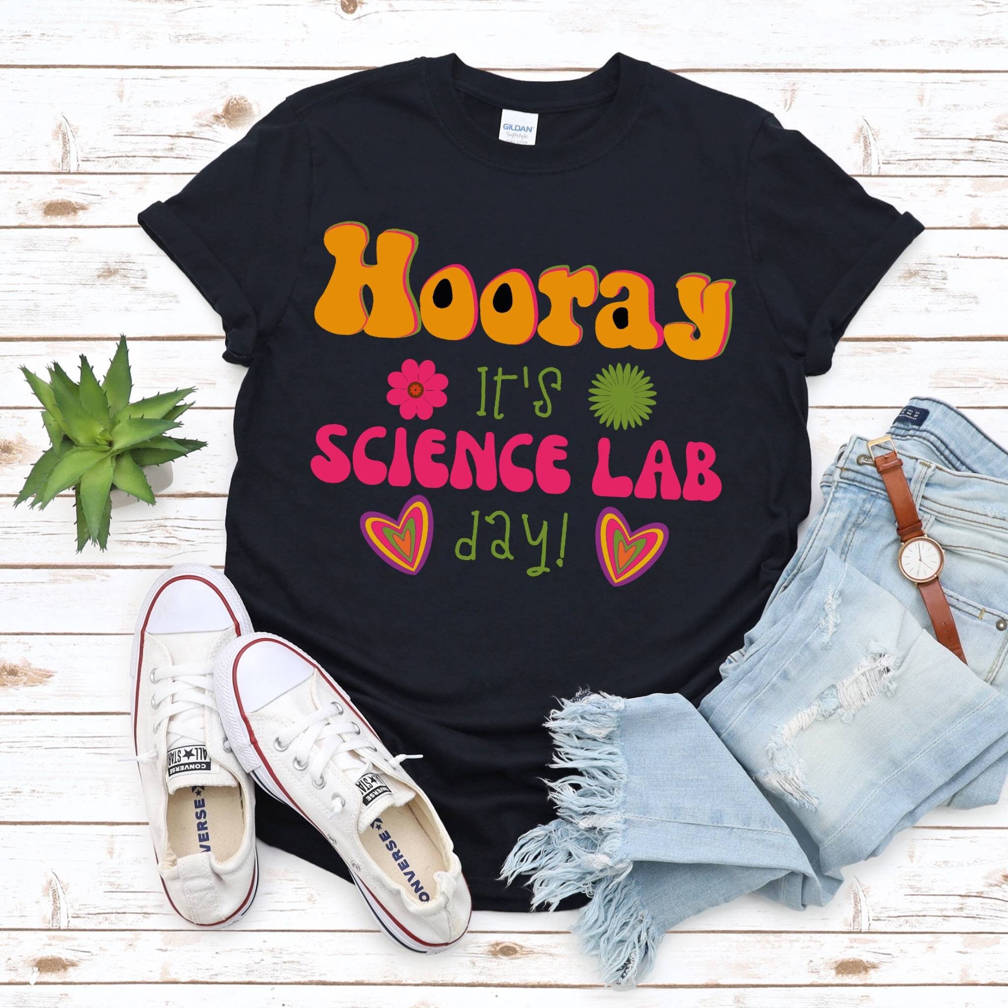 RETRO science Teacher Shirt, Back to School, Groovy Teacher Shirt, Science Experiment Shirt, Gift for Science Teacher, Chemistry, Biology