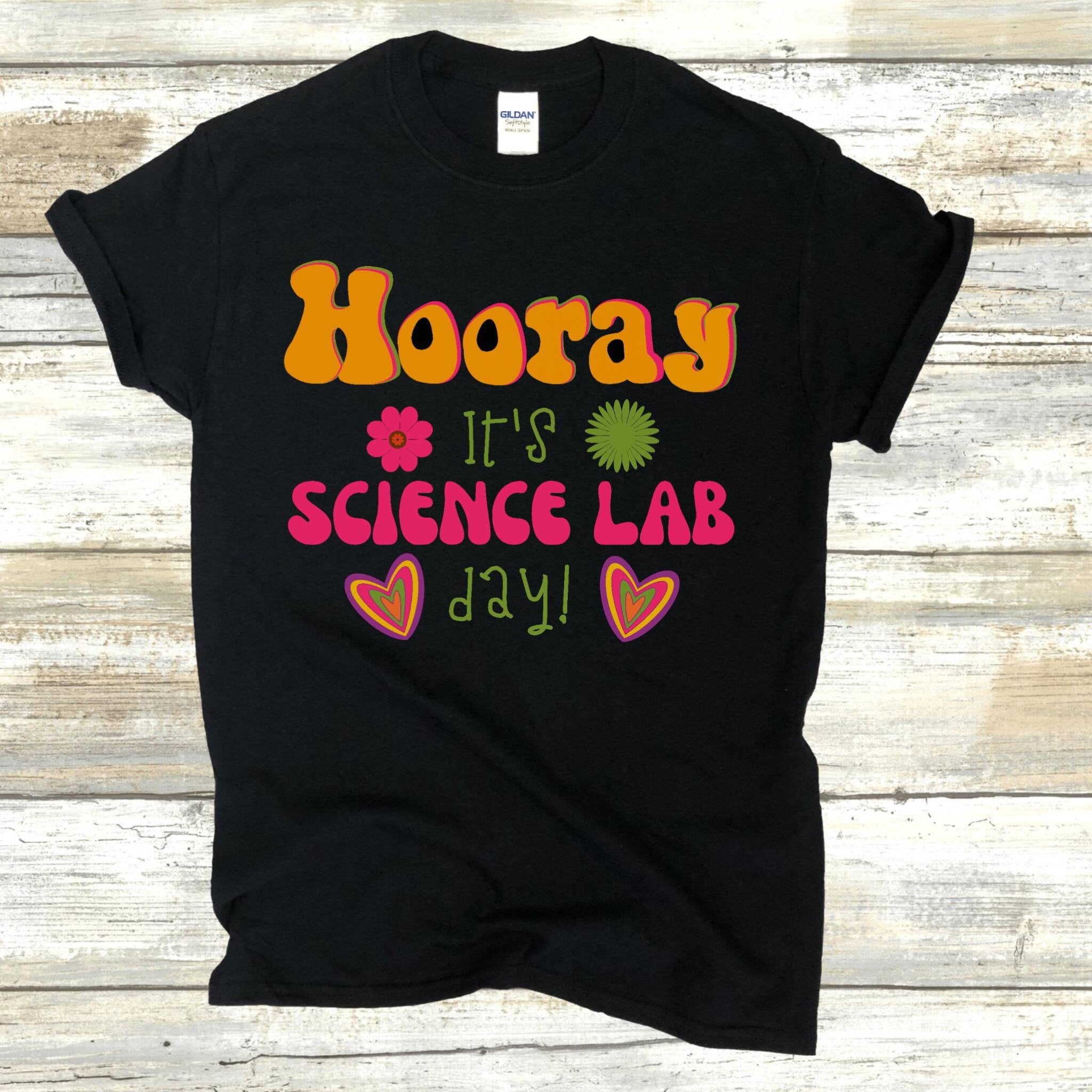 RETRO science Teacher Shirt, Back to School, Groovy Teacher Shirt, Science Experiment Shirt, Gift for Science Teacher, Chemistry, Biology