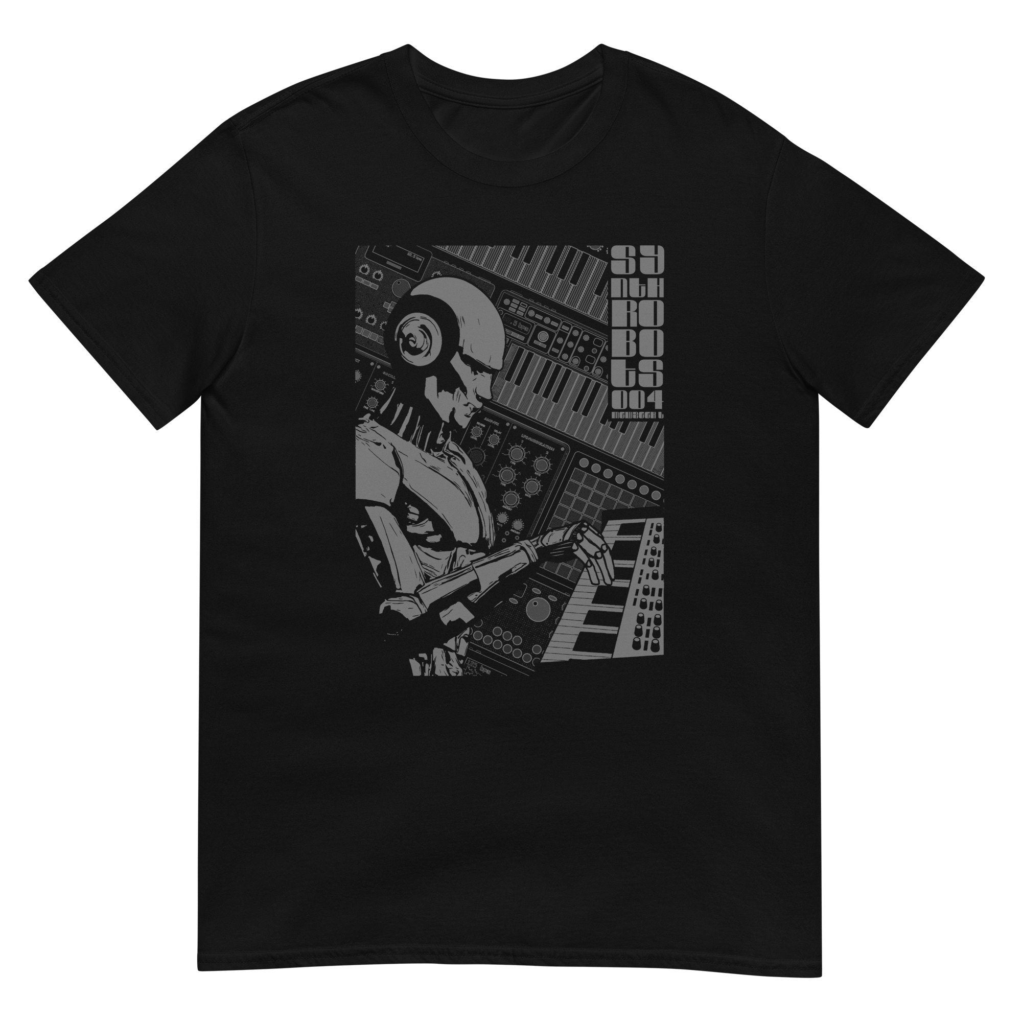 Synth robots 004 t-shirt for music producer and synthesizer musician