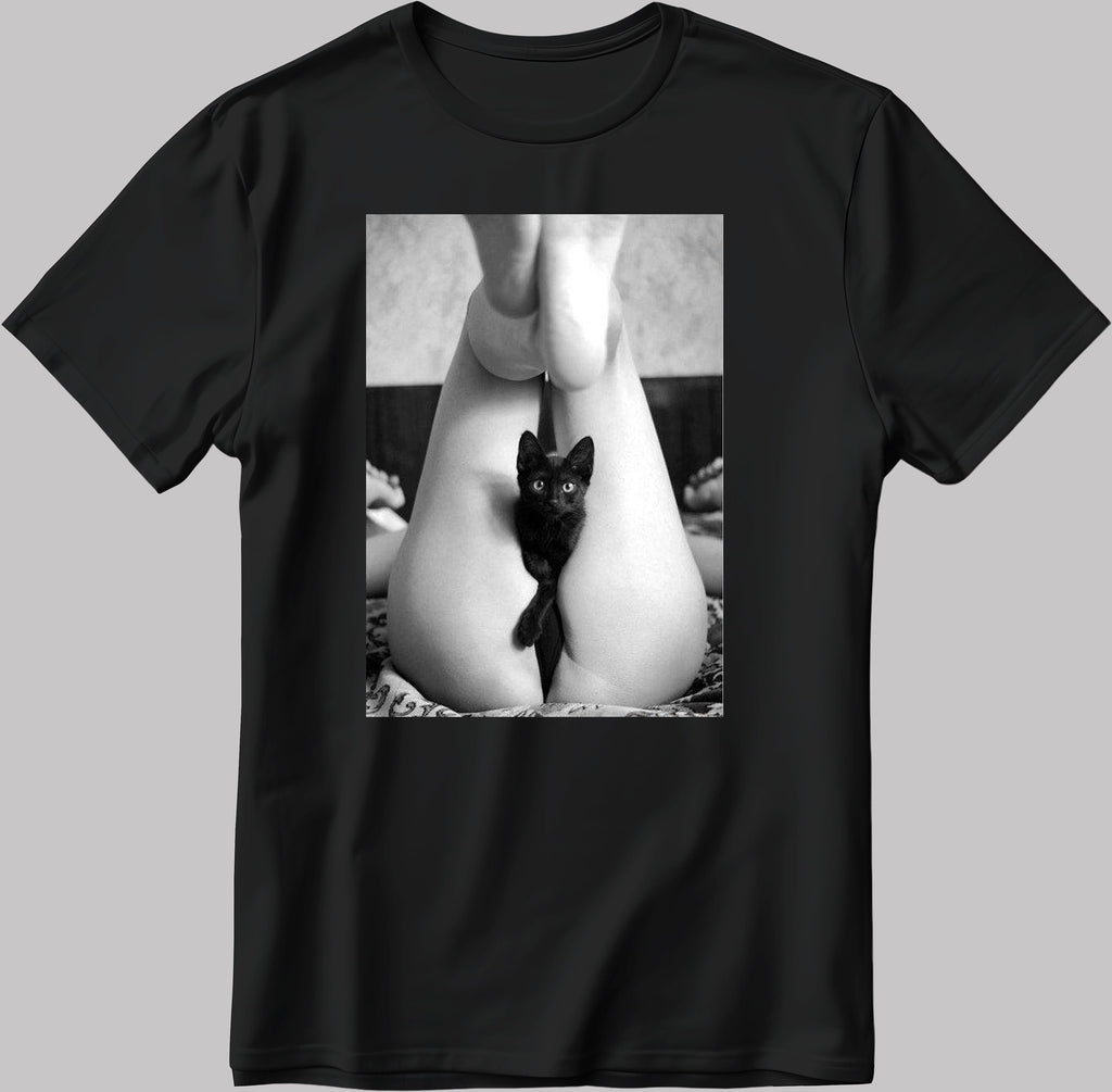 Sexy Leg, Pussy cat Cool Art Short Sleeve White-Black Men's / Women's T Shirt D374