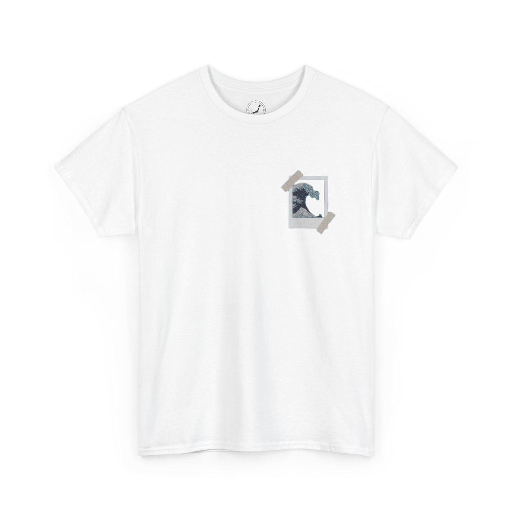 Timeless Elegance: The Great Wave off Kanagawa Tee â€“ Hokusai's Iconic Art in Minimalist Black-and-White for Everyday Style