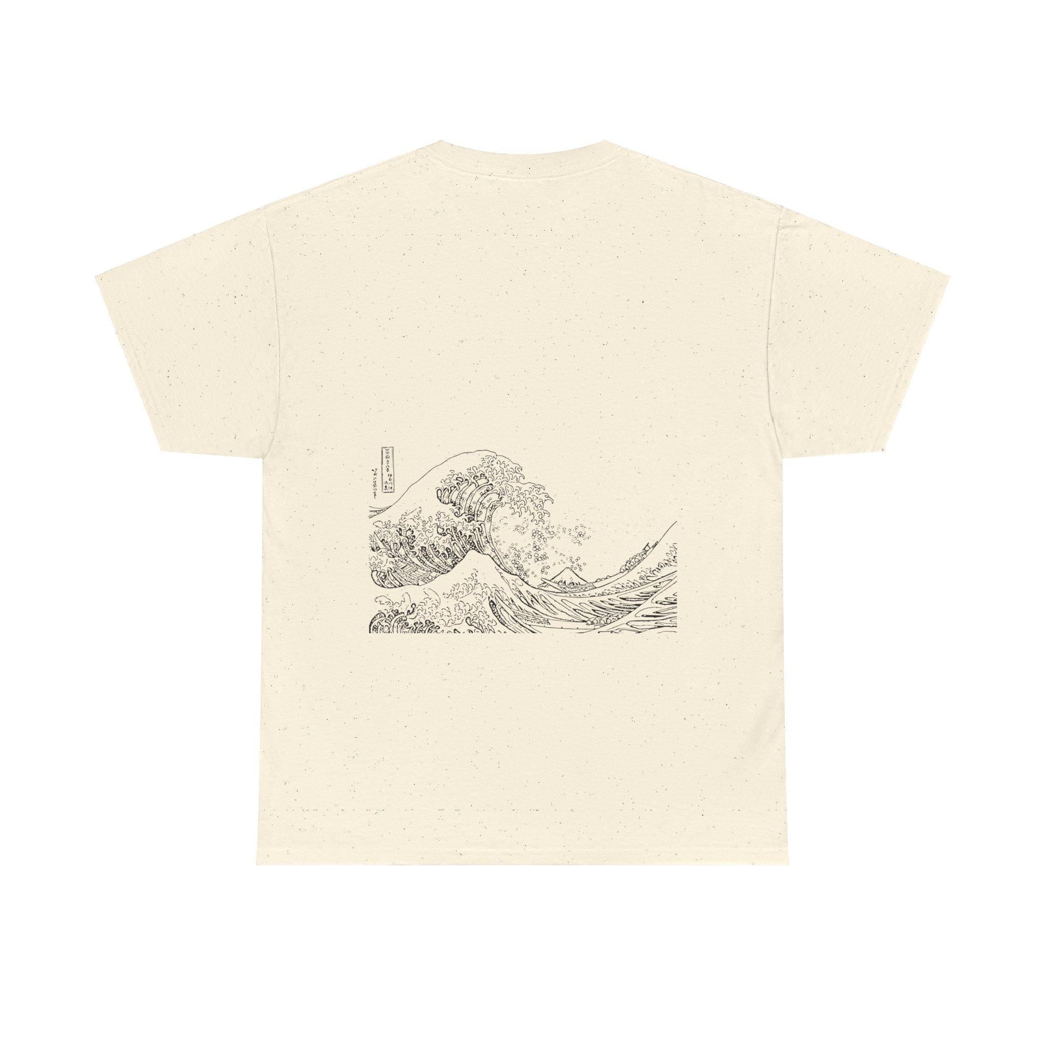 Timeless Elegance: The Great Wave off Kanagawa Tee â€“ Hokusai's Iconic Art in Minimalist Black-and-White for Everyday Style