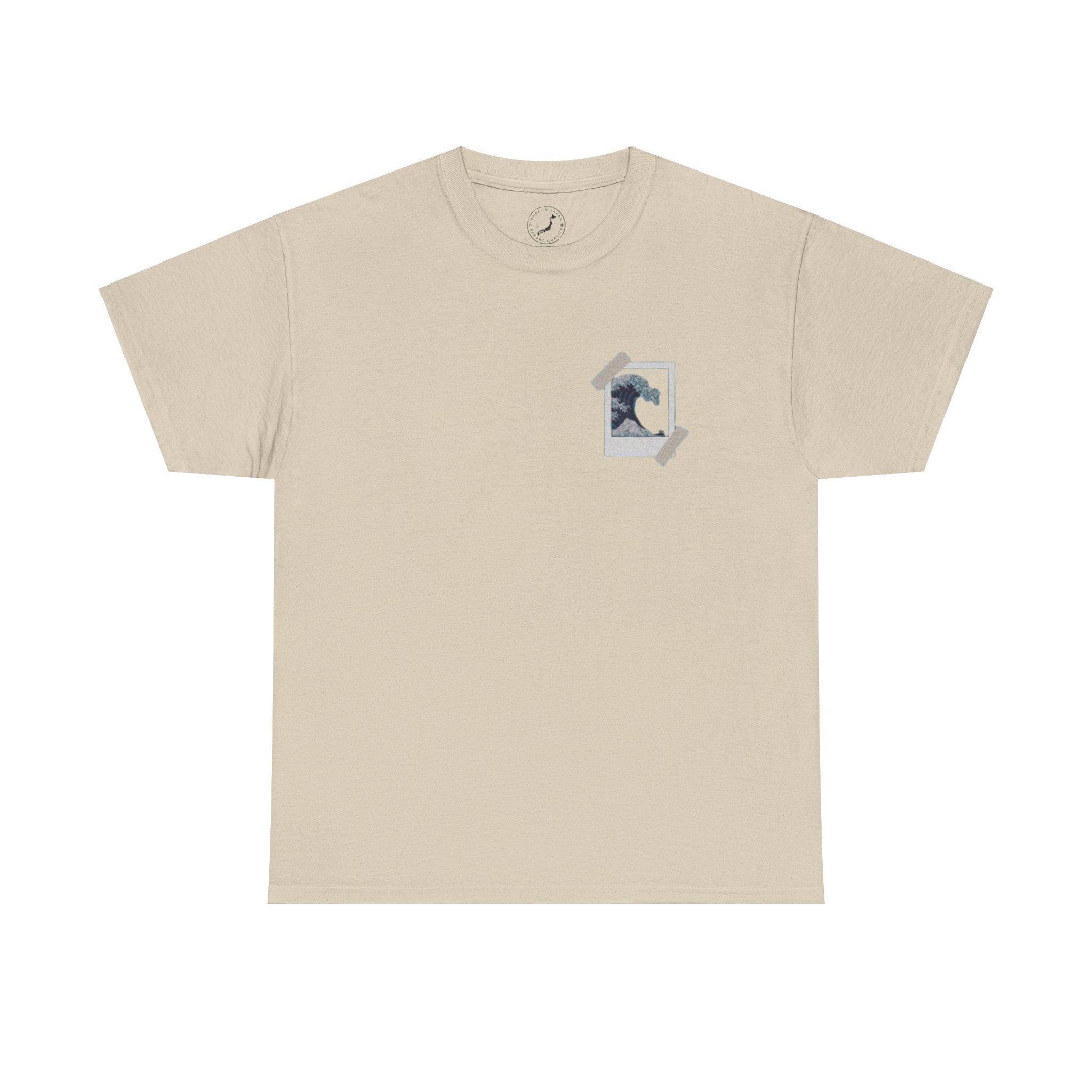 Timeless Elegance: The Great Wave off Kanagawa Tee â€“ Hokusai's Iconic Art in Minimalist Black-and-White for Everyday Style