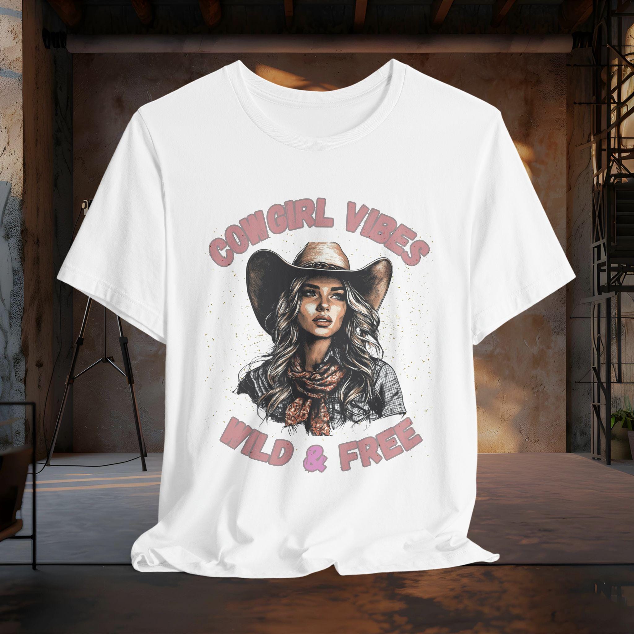 Cowgirl T-shirt|  Wild & Free Tee| Rodeo Vibes shirt, Western Style| Country Concert Tee, Western Apparel, Cowgirl gift, Comfort Colors