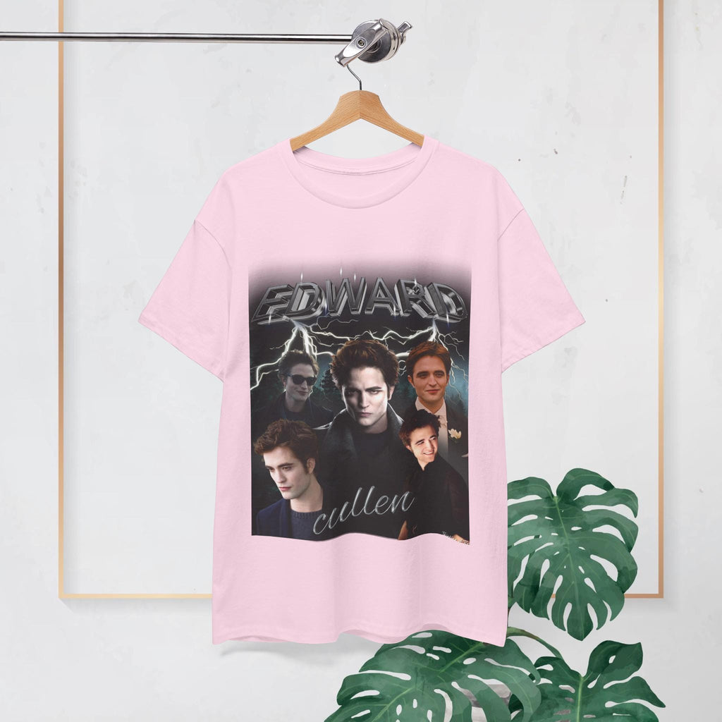 Edward Cullen twilight saga shirt,for aunt,jacob black,alice cullen tshirt,jasper hale twilight shirt,robert pattinson shirt,bella swan