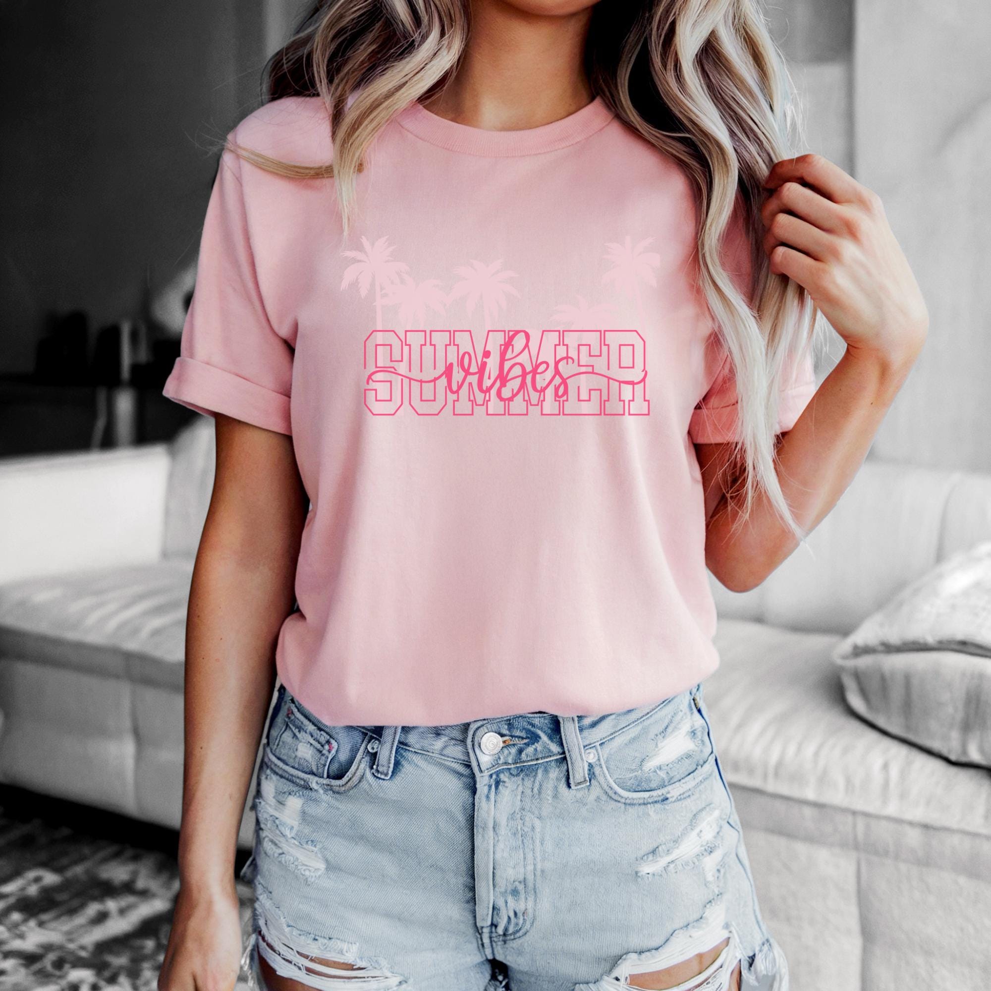 Summer Vibes Tshirt, Girls Beach Trip Tee, Beverly Hills Style Tee, Palm Tree Shirt, Tropical Vibe Tee, Beach Lover Gift, Summer Graphic Tee