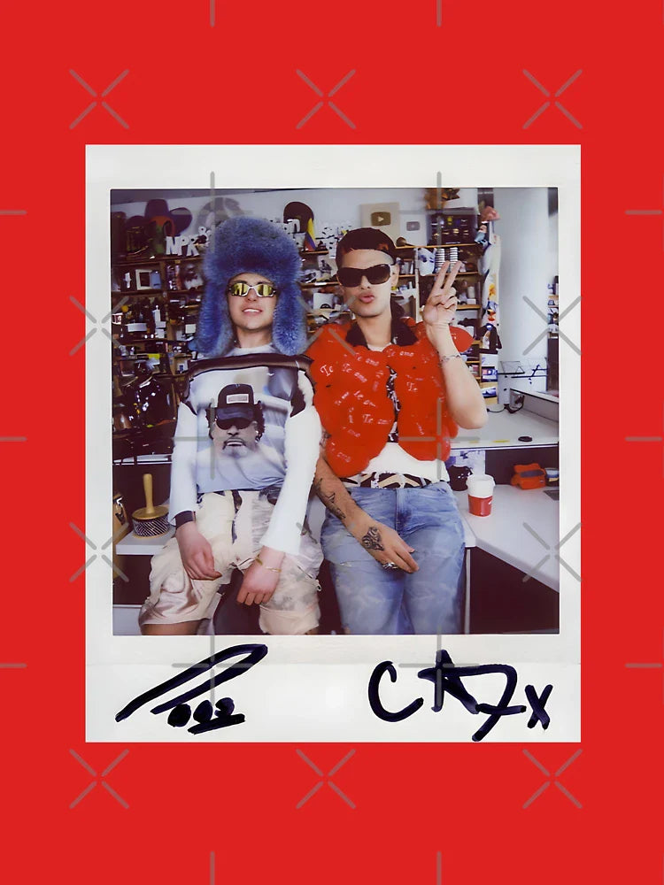 Ca7riel y Paco Amoroso Classic T-Shirt