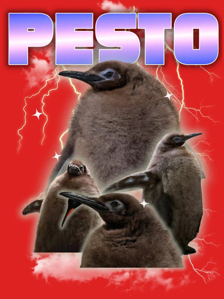 Pesto the big penguin retro Classic T-Shirt
