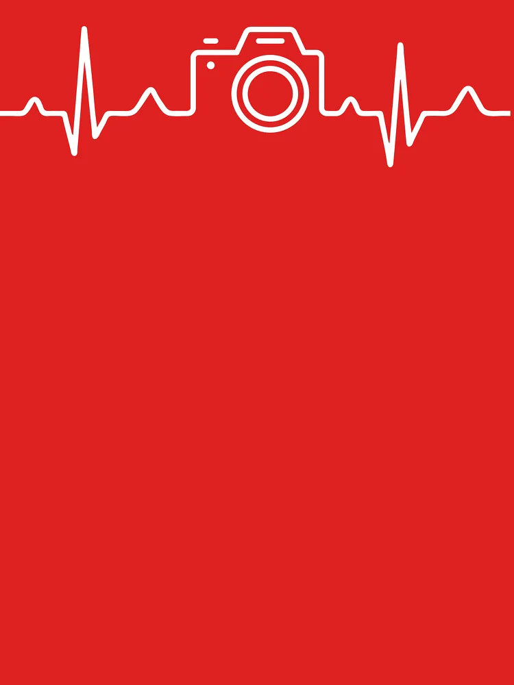 HEARTBEAT CAMERA (white) Classic T-Shirt