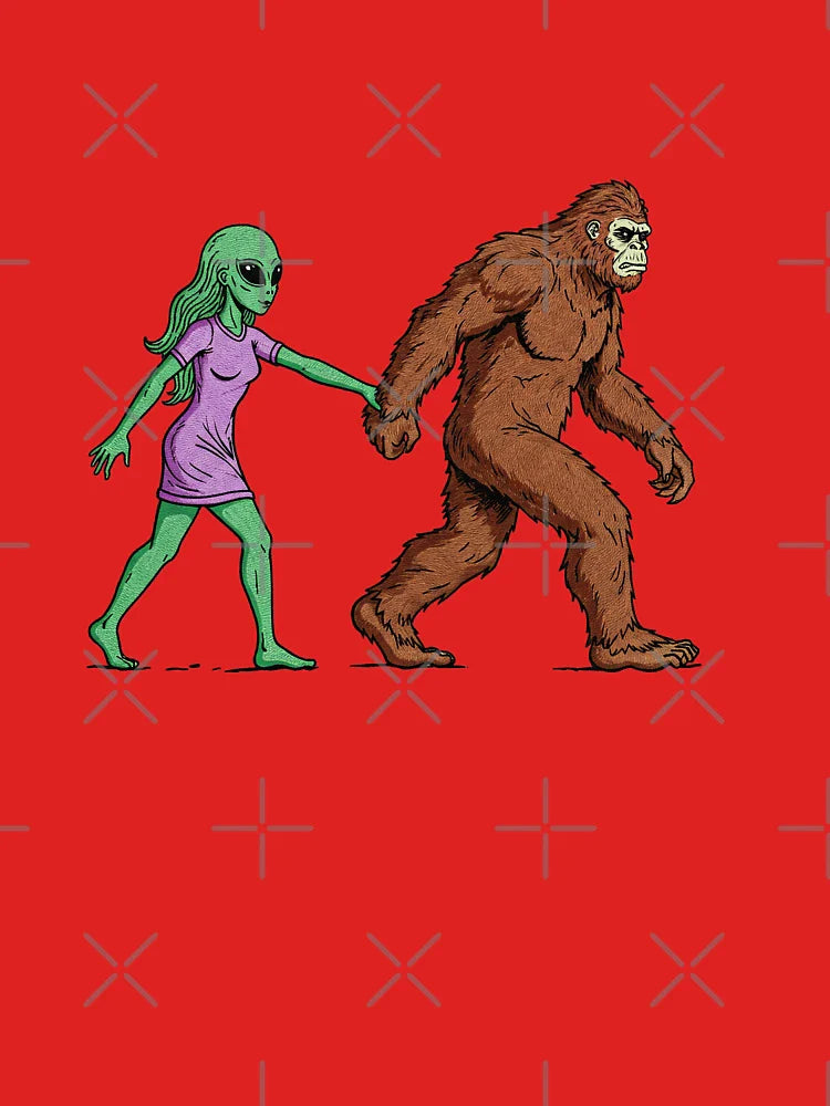 Alien and Sasquatch Love Classic T-Shirt