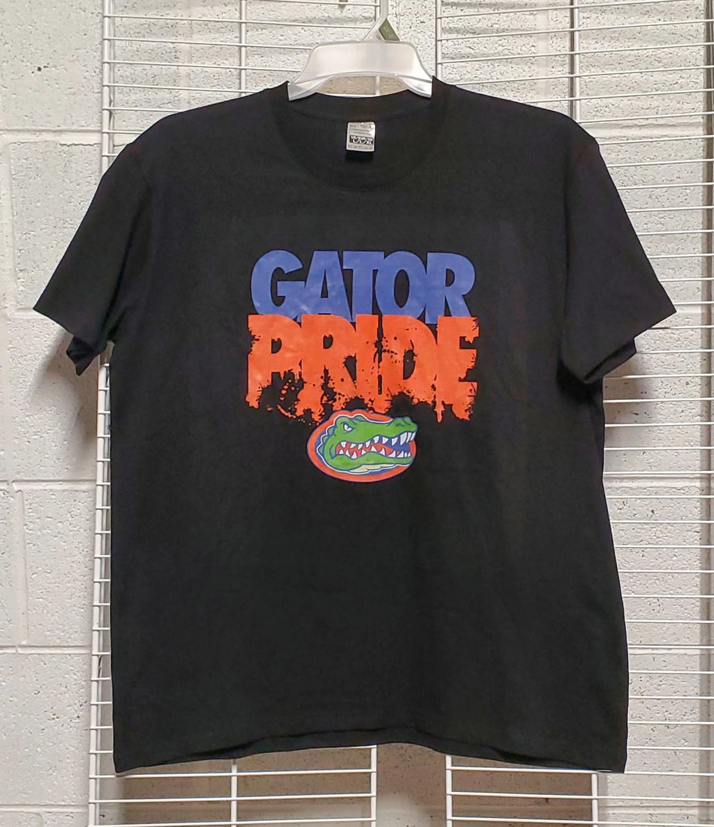 FLORIDA GATORS🐊"GATOR PRIDE"T-Shirt●Sz.Large●Unisex Black●Hardly Worn If Ever🏈