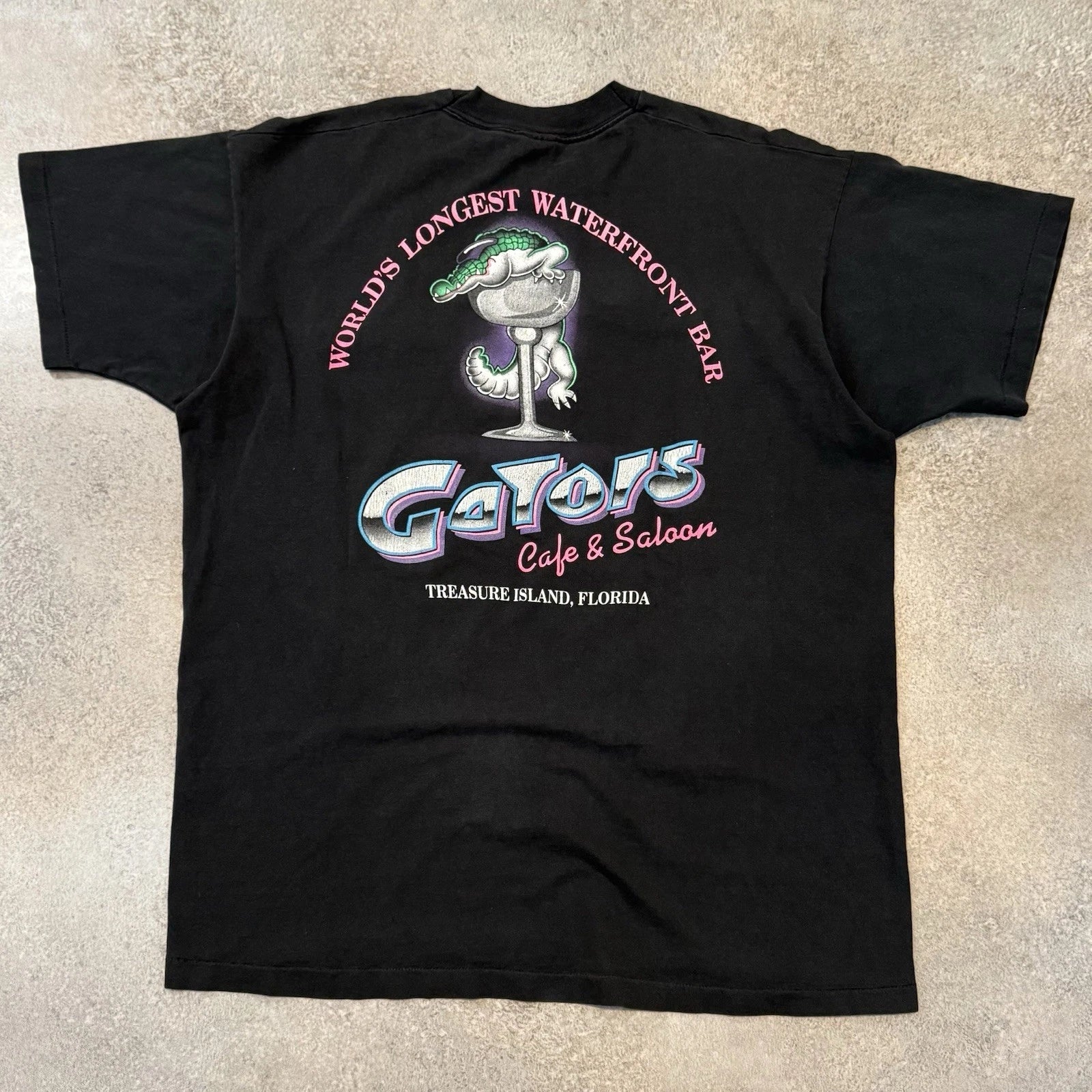 Vintage 90s Gators Cafe & Saloon Pocket Tee Shirt 2XL Faded Black Florida Bar