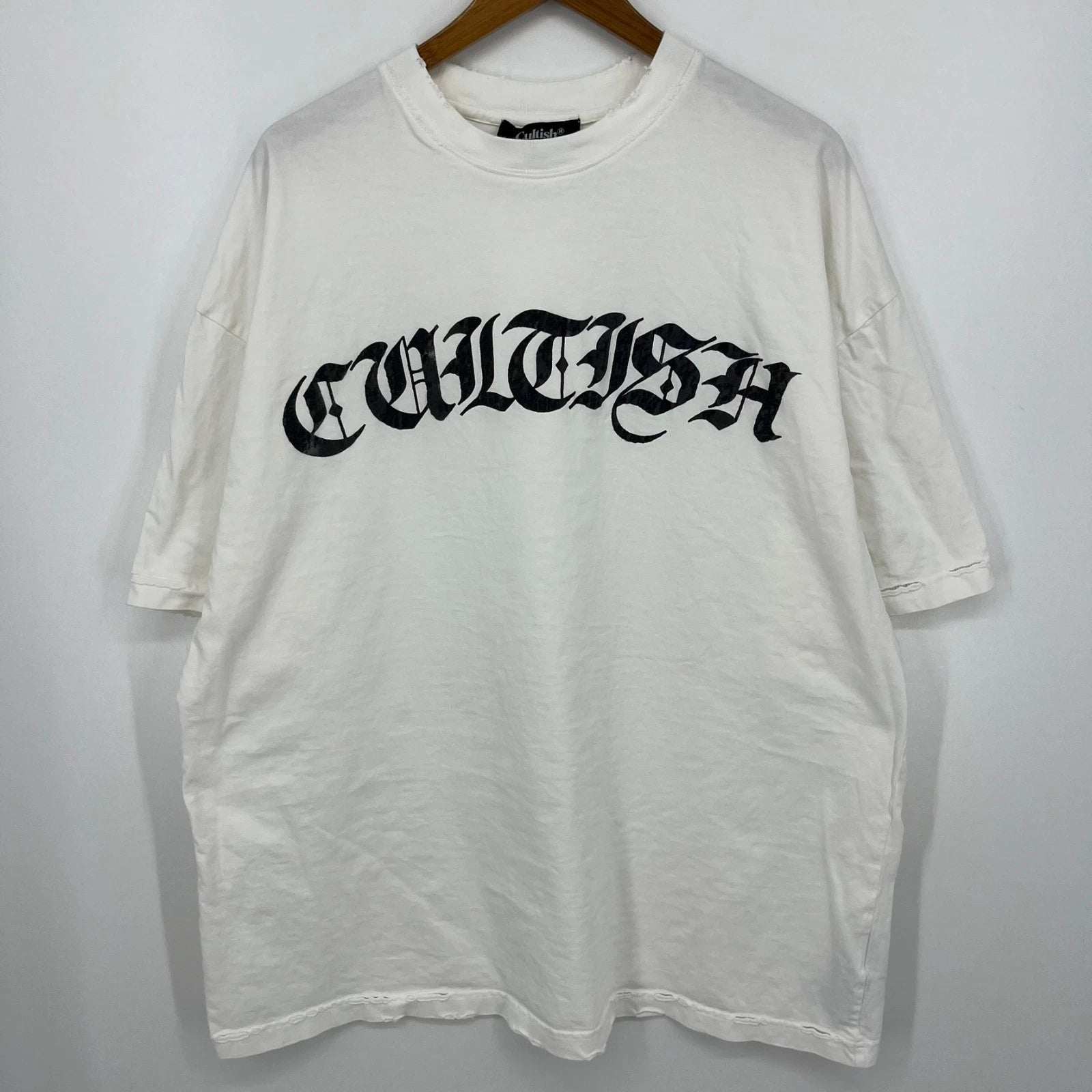 Cultish Goth T-Shirt Men's Size M White Logo Graphic Y2K Distressed Oversized