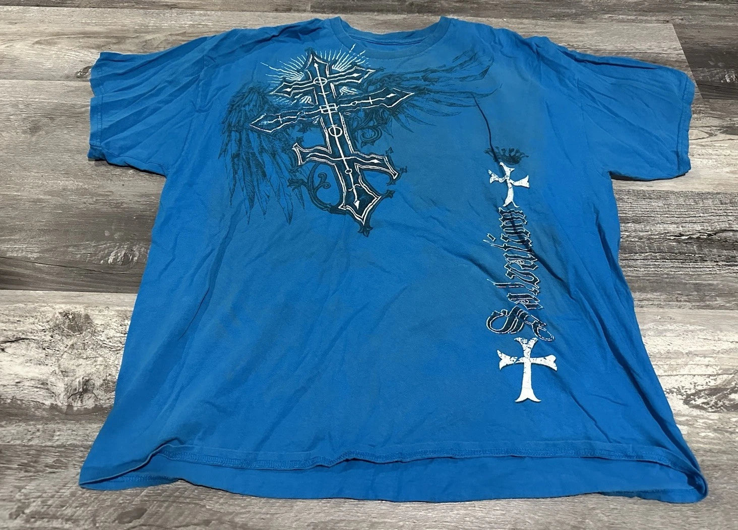 Y2k  T-Shirt Street Wear Grunge Style Skate Tee Sz Cross Salvation Wings