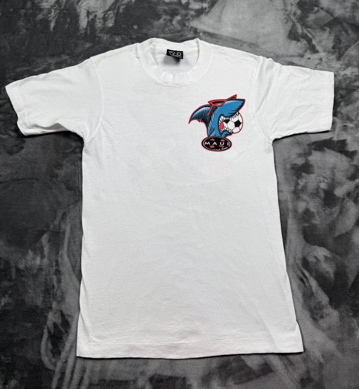 VTG Maui And Sons Men's Sz S T-Shirt Shark Bowl Soccer Ball Graphic 90’s Surf