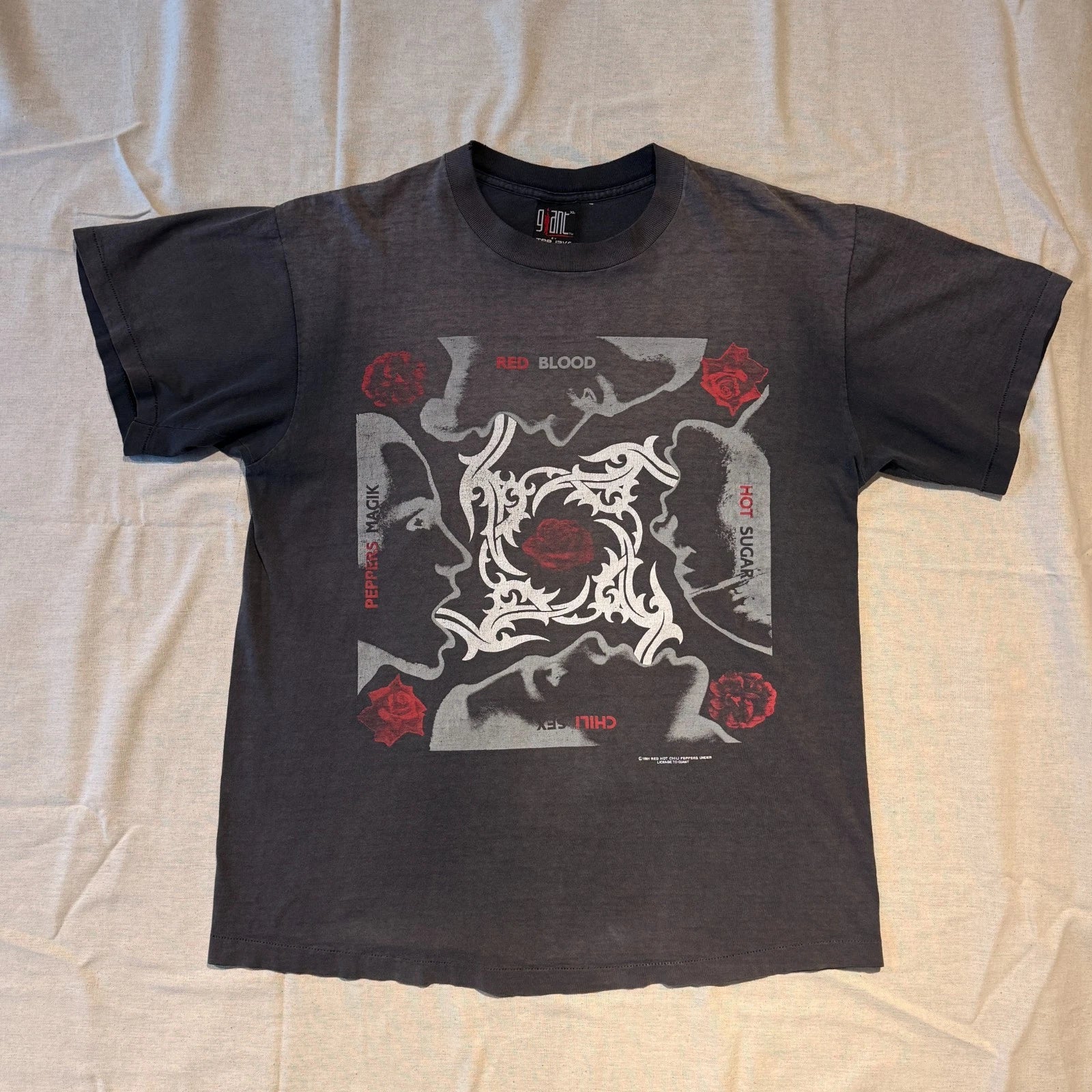 Vintage Faded 1991 Red Hot Chili Peppers RHCP Blood Sugar Sex Magik T-Shirt XL