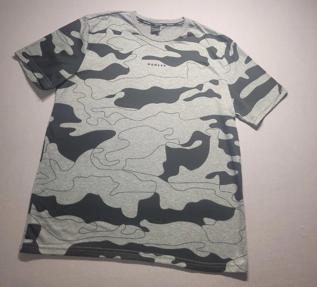 Oakley Camo T Shirt Mens 2XL Gray Black Custom Fit Graphic Streetwear Logo Tee