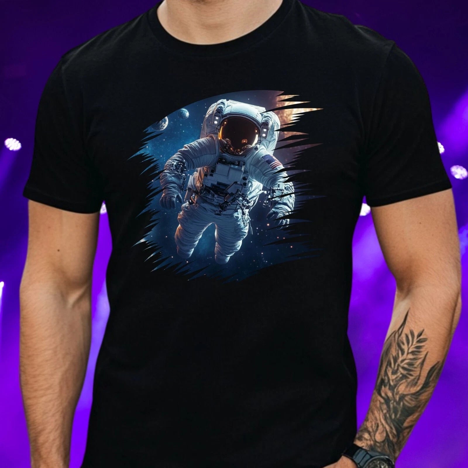 Mens Lone Astronaut Motif Cotton T-Shirt Size XS to 5XL