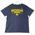 University Michigan Shirt Mens XL Nike Wolverines College Football NCAA Alumni