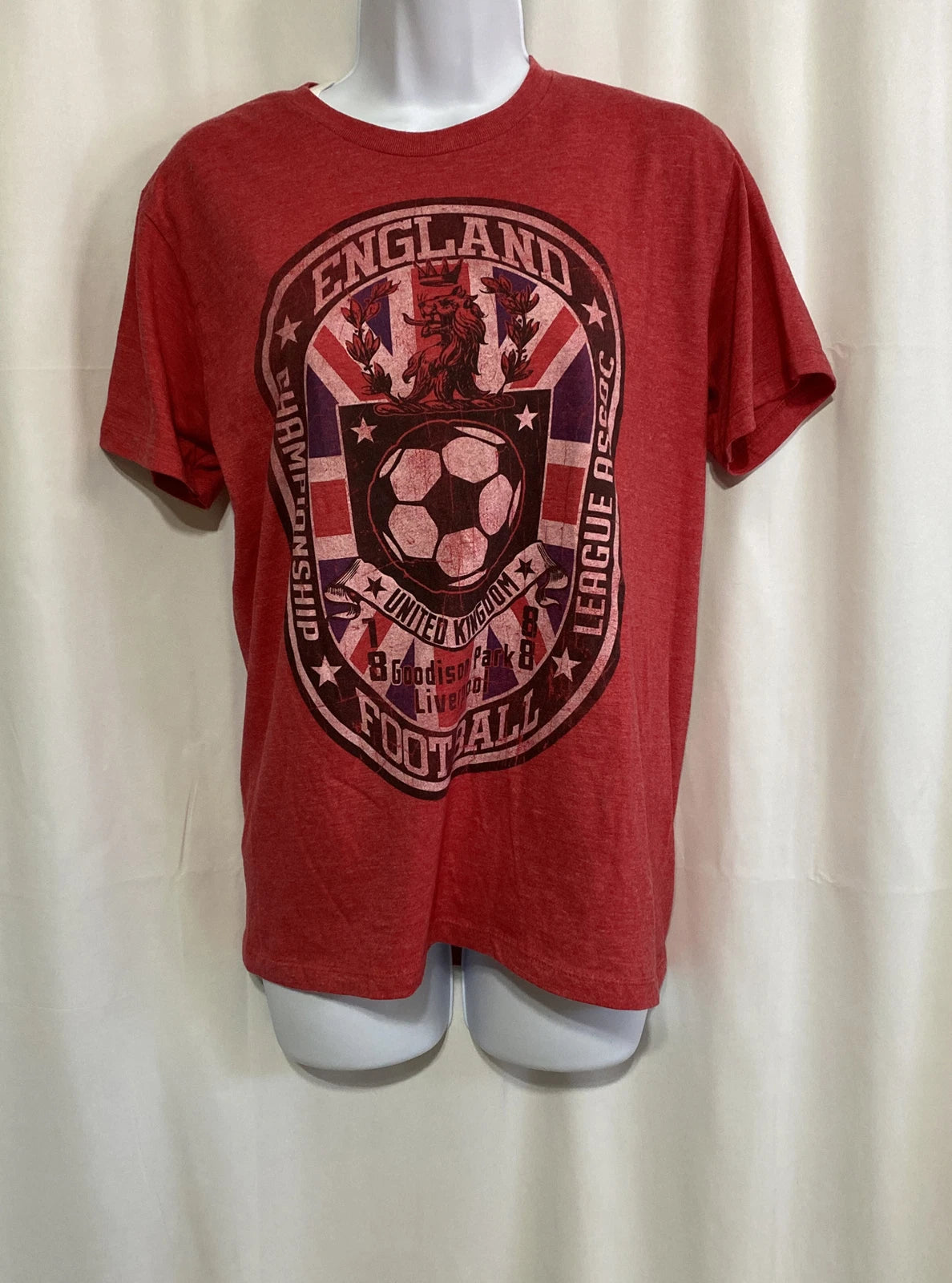 Unitas England Football T-Shirt Mens Small Red Excellent Graphic Tee Soccer UK
