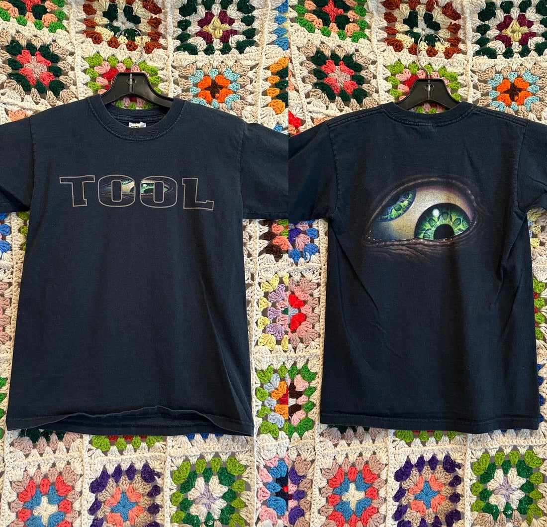 Vintage Styles Y2K TOOL shirt