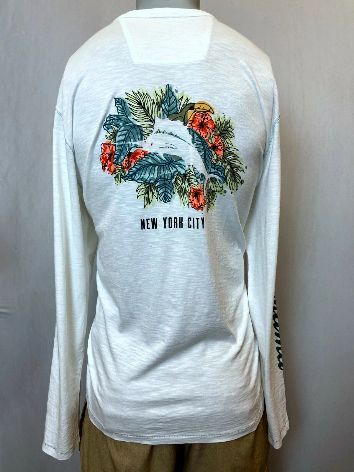 Tommy Bahama Shirt Mens Large White Long Sleeve New York City NYC Beach