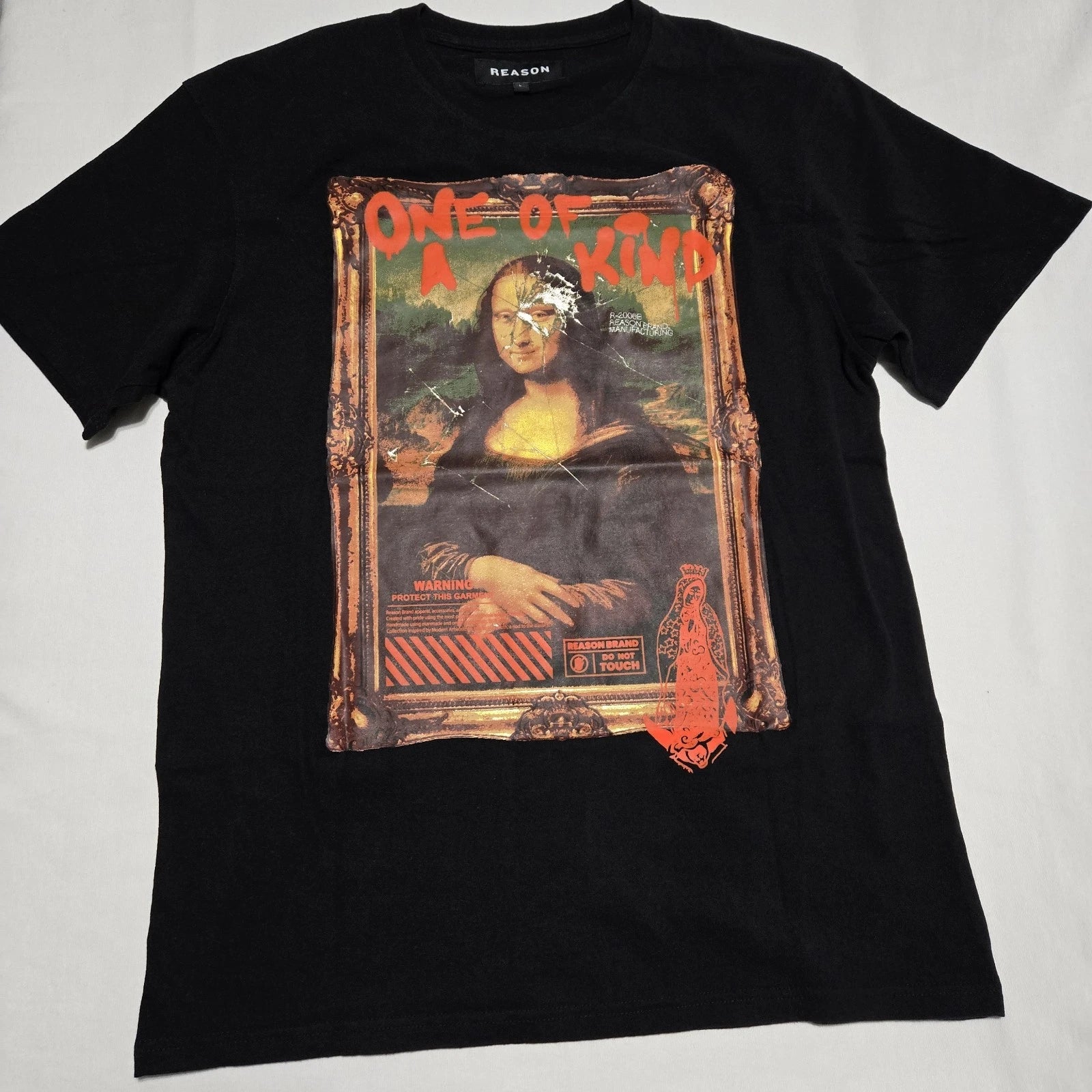 Reason "One of a Kind" Graphic Black Tee Mona Lisa Print Short Sleeve sz L