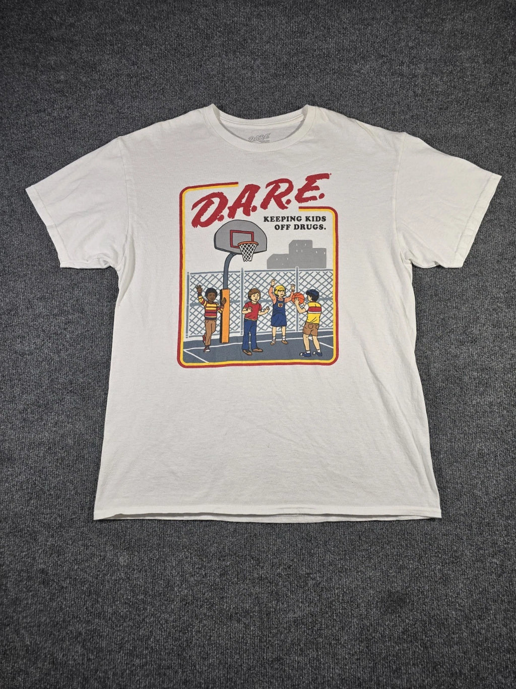 D.A.R.E. Keeping Kids Off Drugs Graphic T-Shirt White 100% Cotton Size L