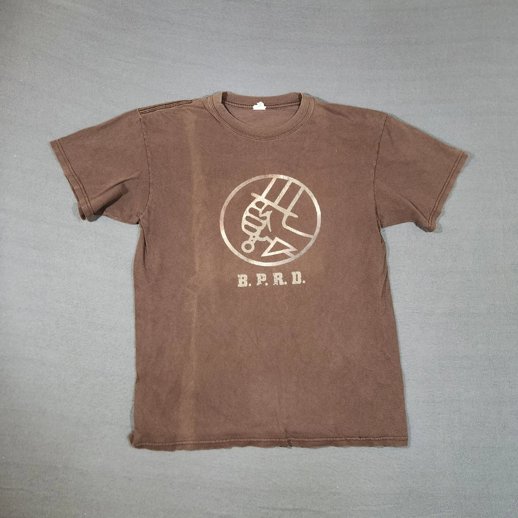 Vintage 2000's B.P.R.D. Hellboy 2 Brown T-Shirt Sz Large - Y2K - Distressed