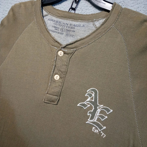 American Eagle Shirt Mens Y2K Henley Long Sleeve XL Brown Lined Grunge Preppy
