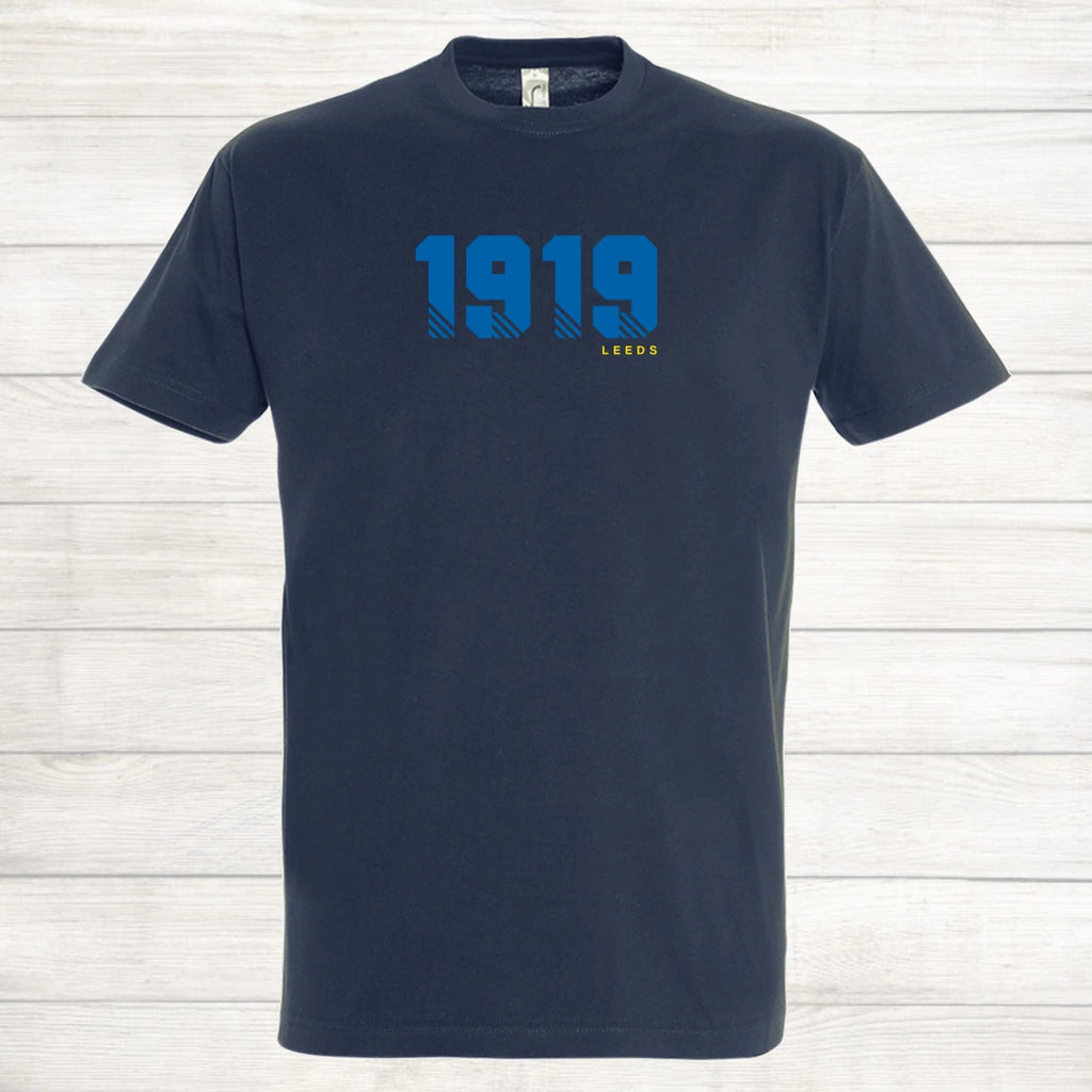 Leeds United Football Shirt 1919 Est Year Retro Gift Casual T Shirt