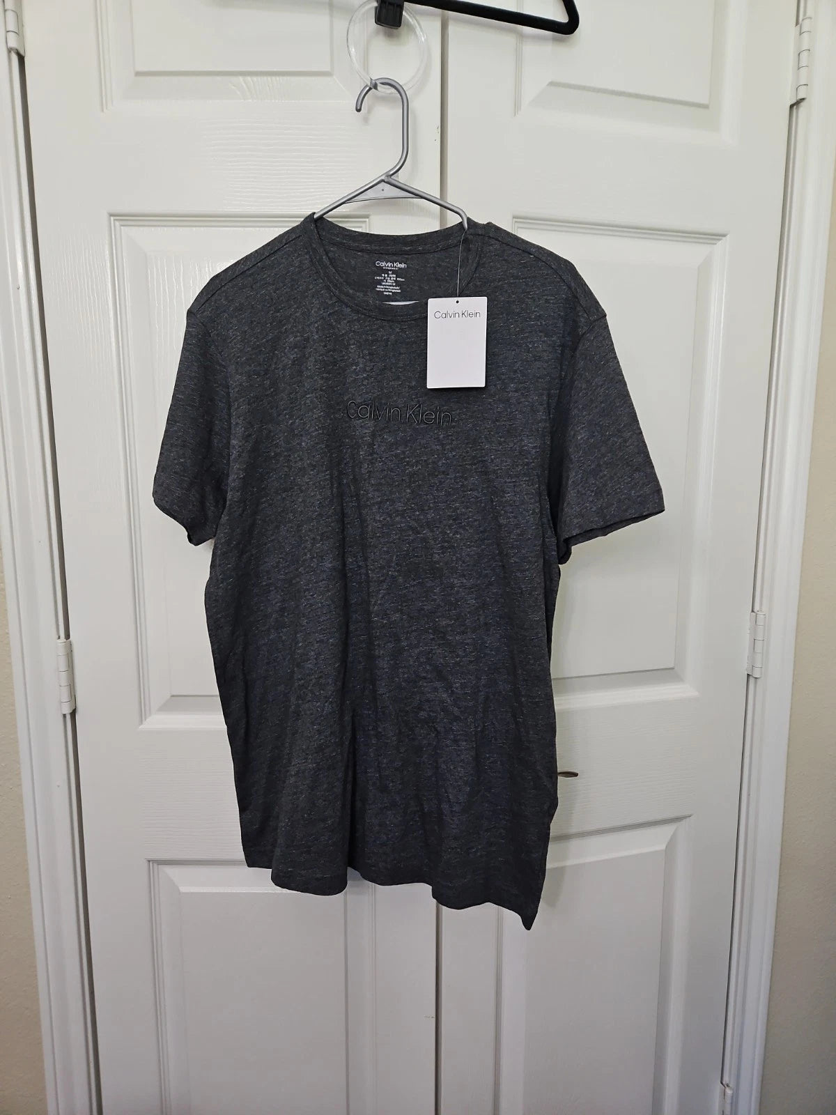 Calvin Klein T-Shirt Mens Size XLarge Charcoal Embroidered Logo Short Sleeve
