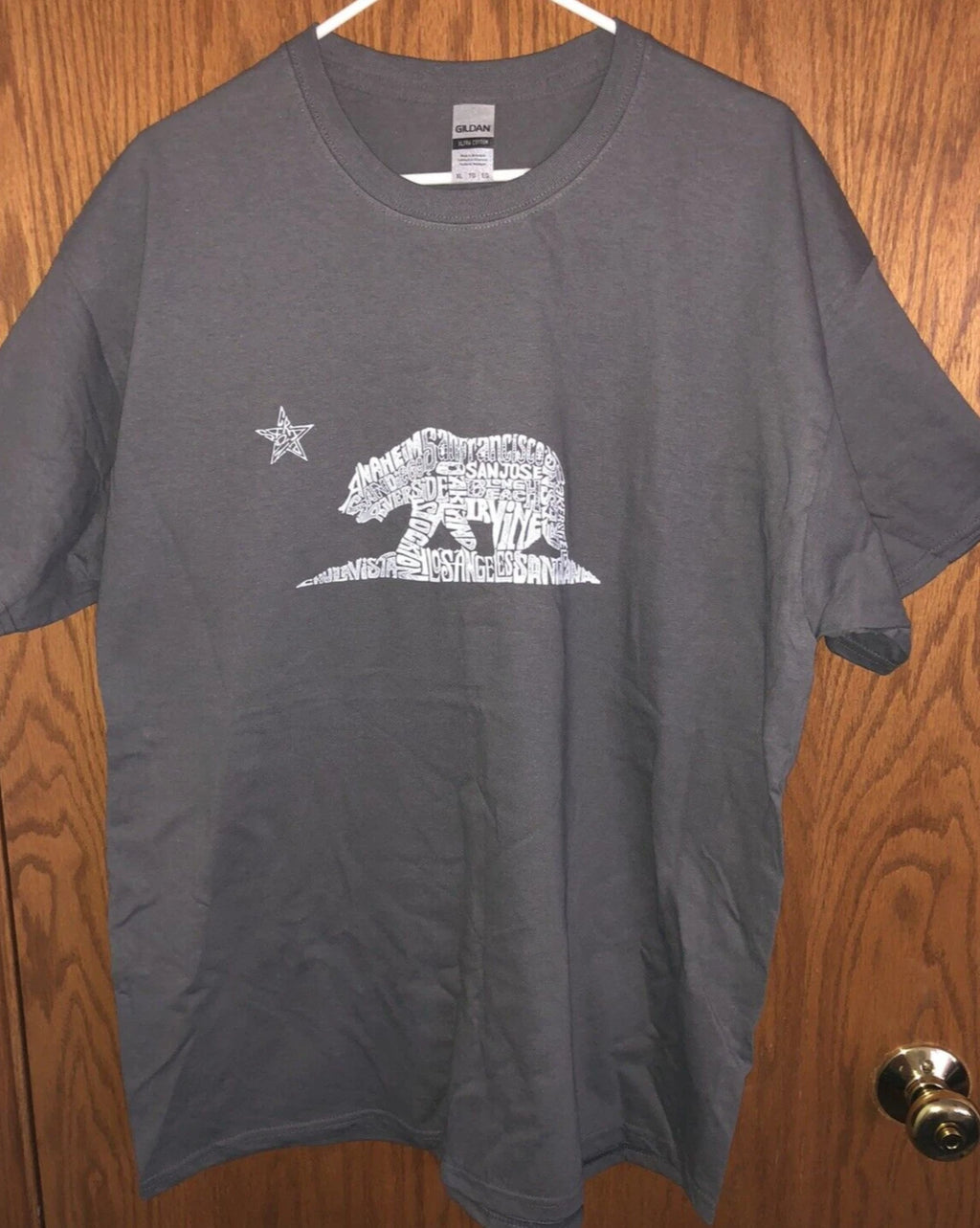 L.A. Pop Art California Cities T-Shirt Gray Short Sleeves Cotton Men Sz XL NWOT