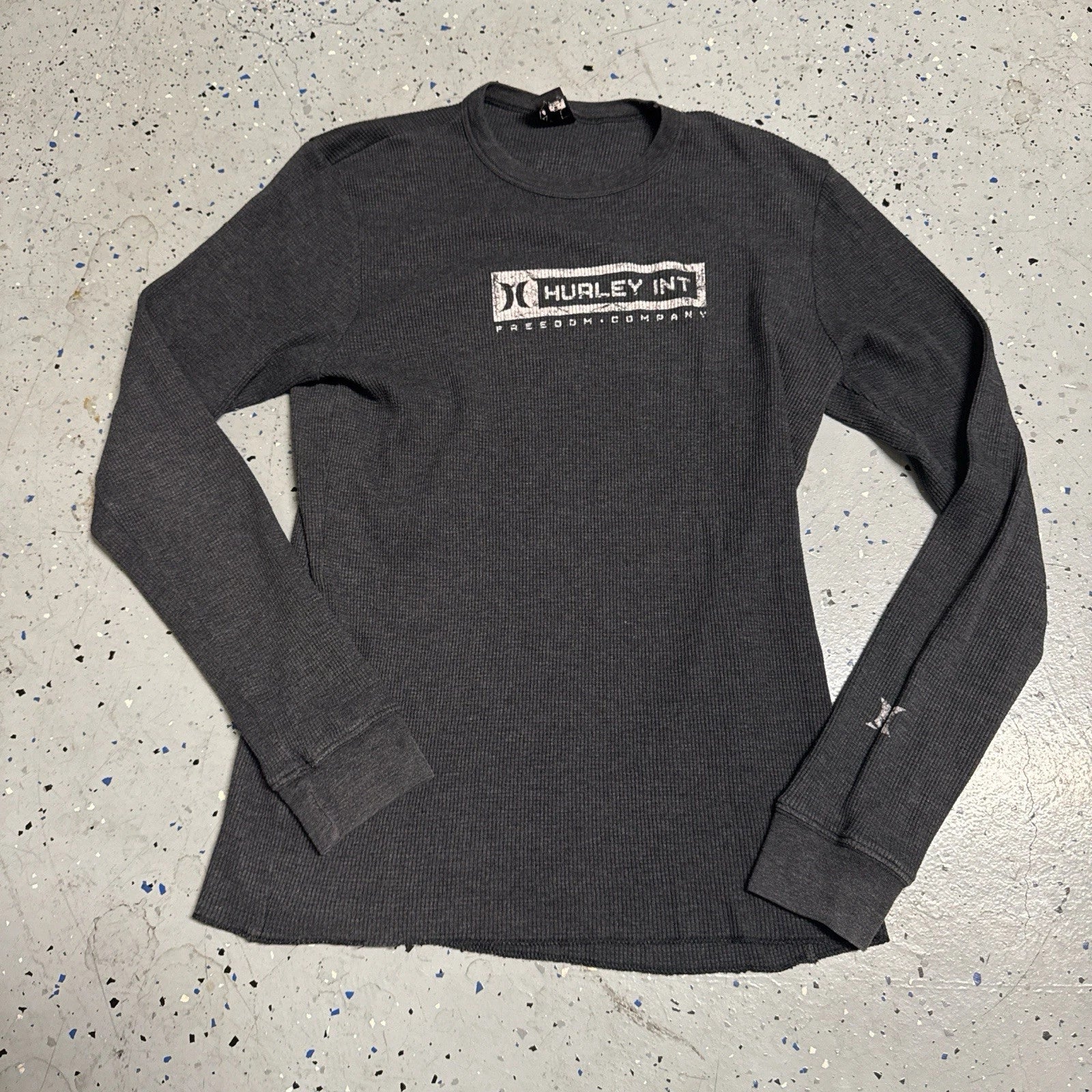 Y2K Hurley Grey Thermal