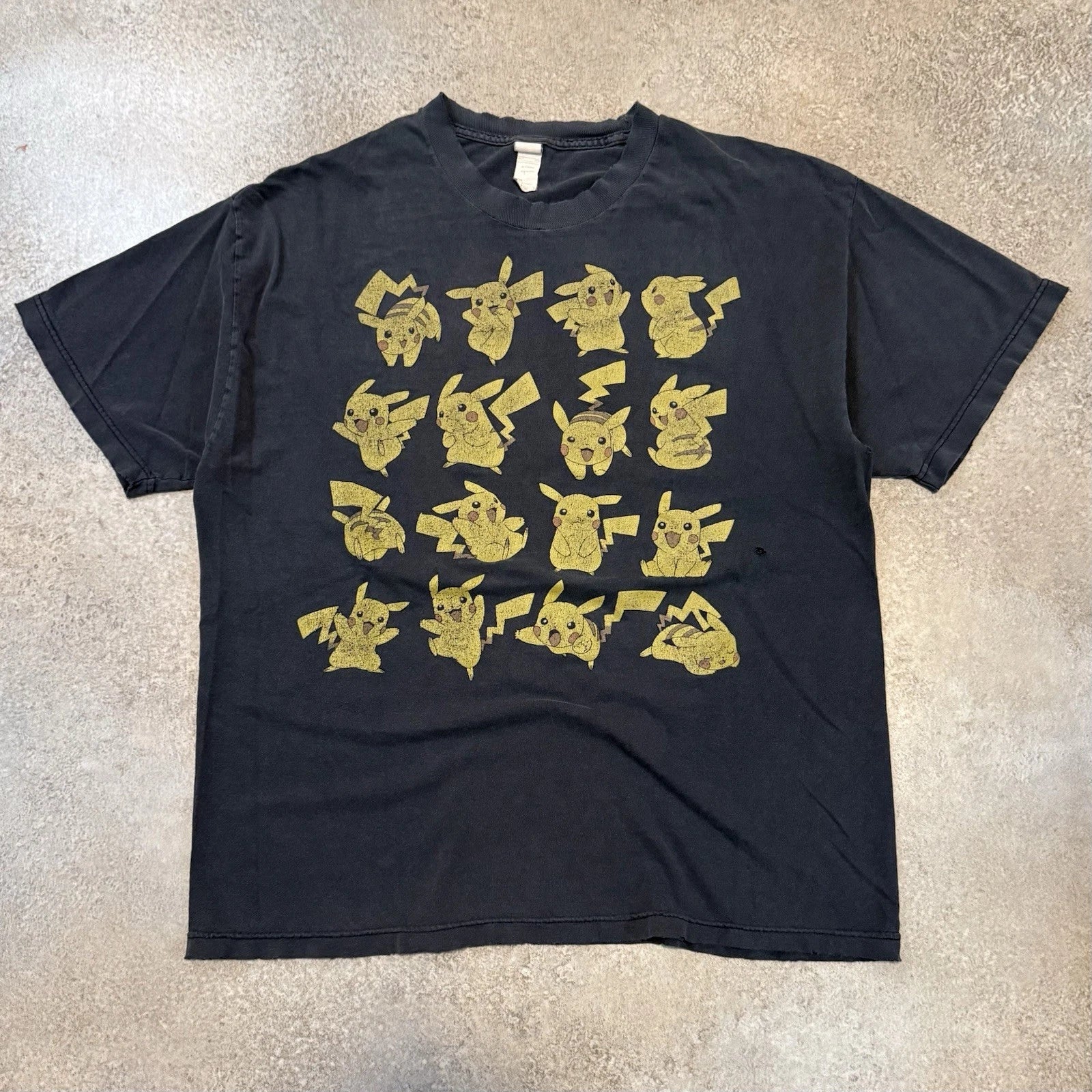 Vintage Y2K Pikachu Pokemon Faded Distressed Tee Shirt XL Cartoon Grunge 2000s