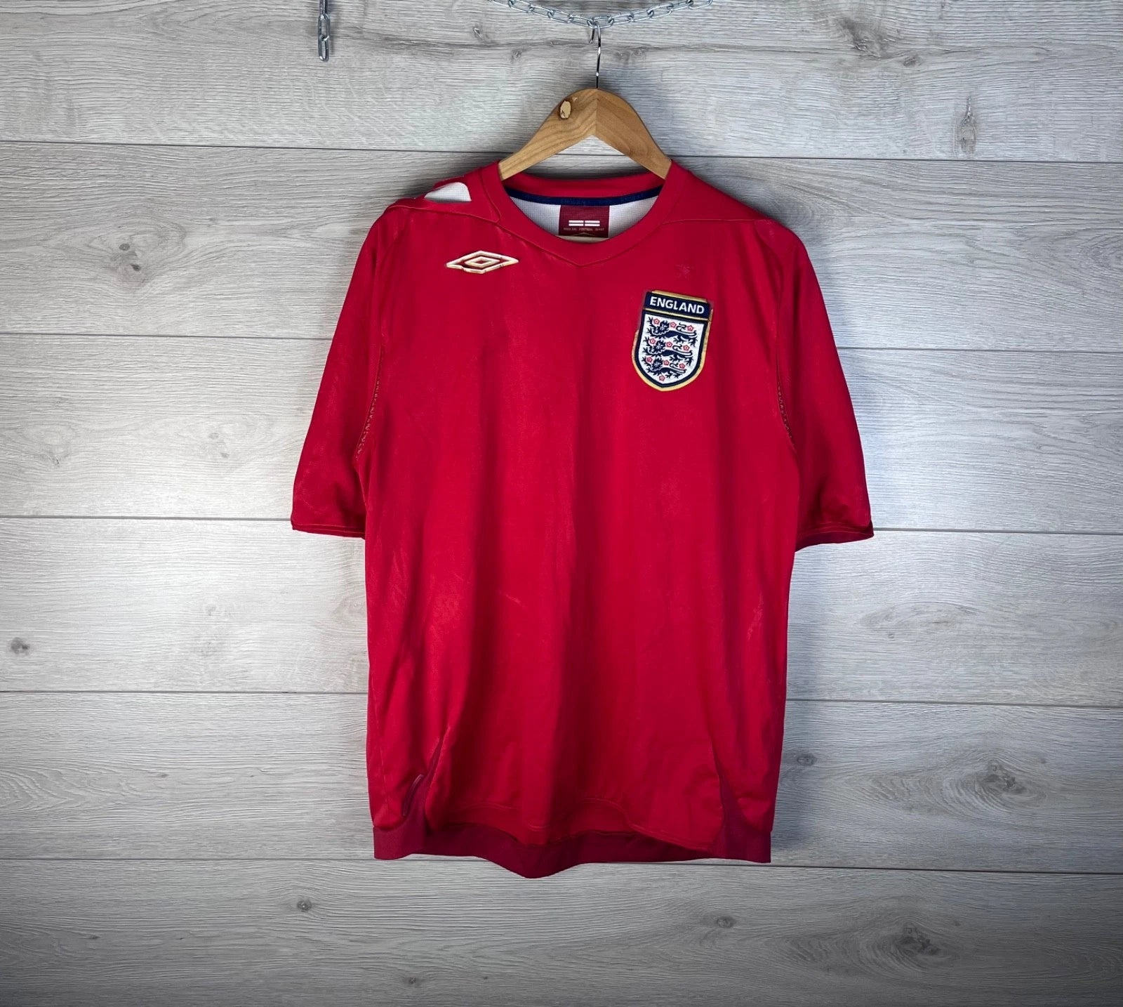 Vintage football t-shirt Umbro England size L 2006/07s red