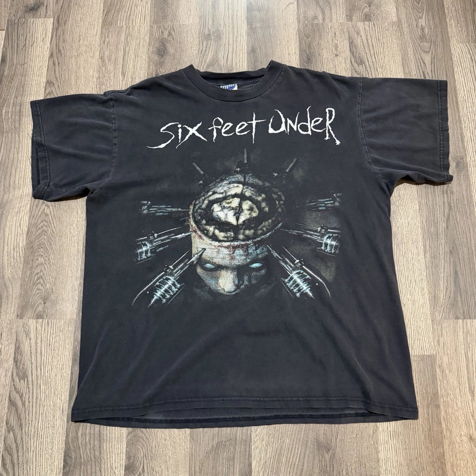 Vintage Six Feet Under Band T-Shirt 2 Sided Size L 1990s