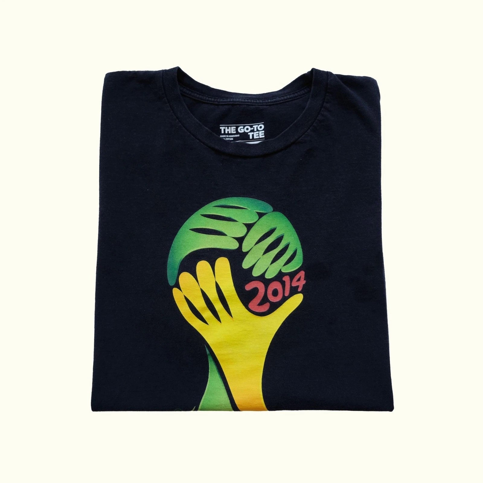 ADIDAS FIFA SOCCER VTG Y2K RETRO SPORT ACTIVE BLACK GRAPHIC T SHIRT 2013 SZ XL