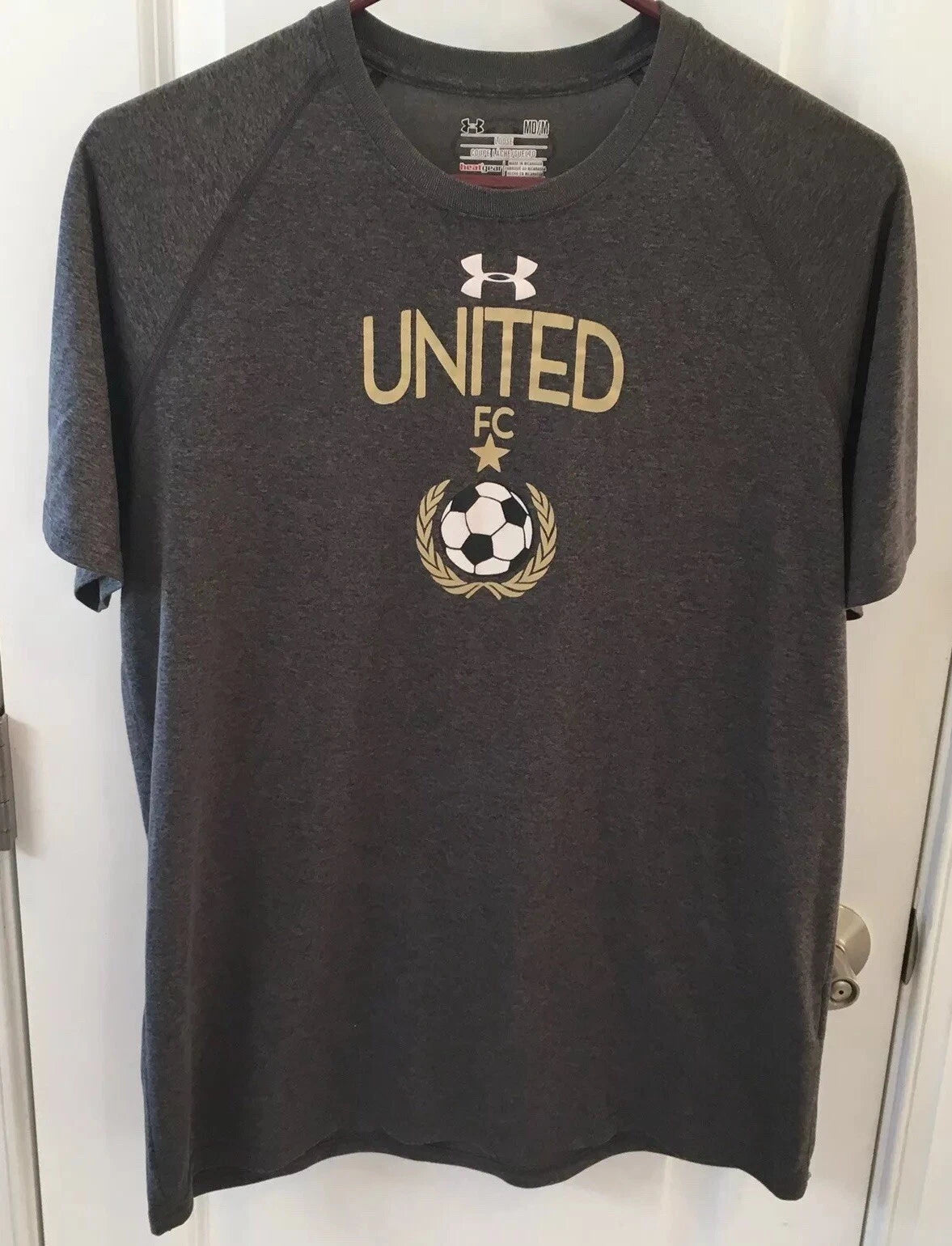 Under Armour United FC Soccer Gray Heat Gear Graphic T-Shirt Men’s Medium Loose