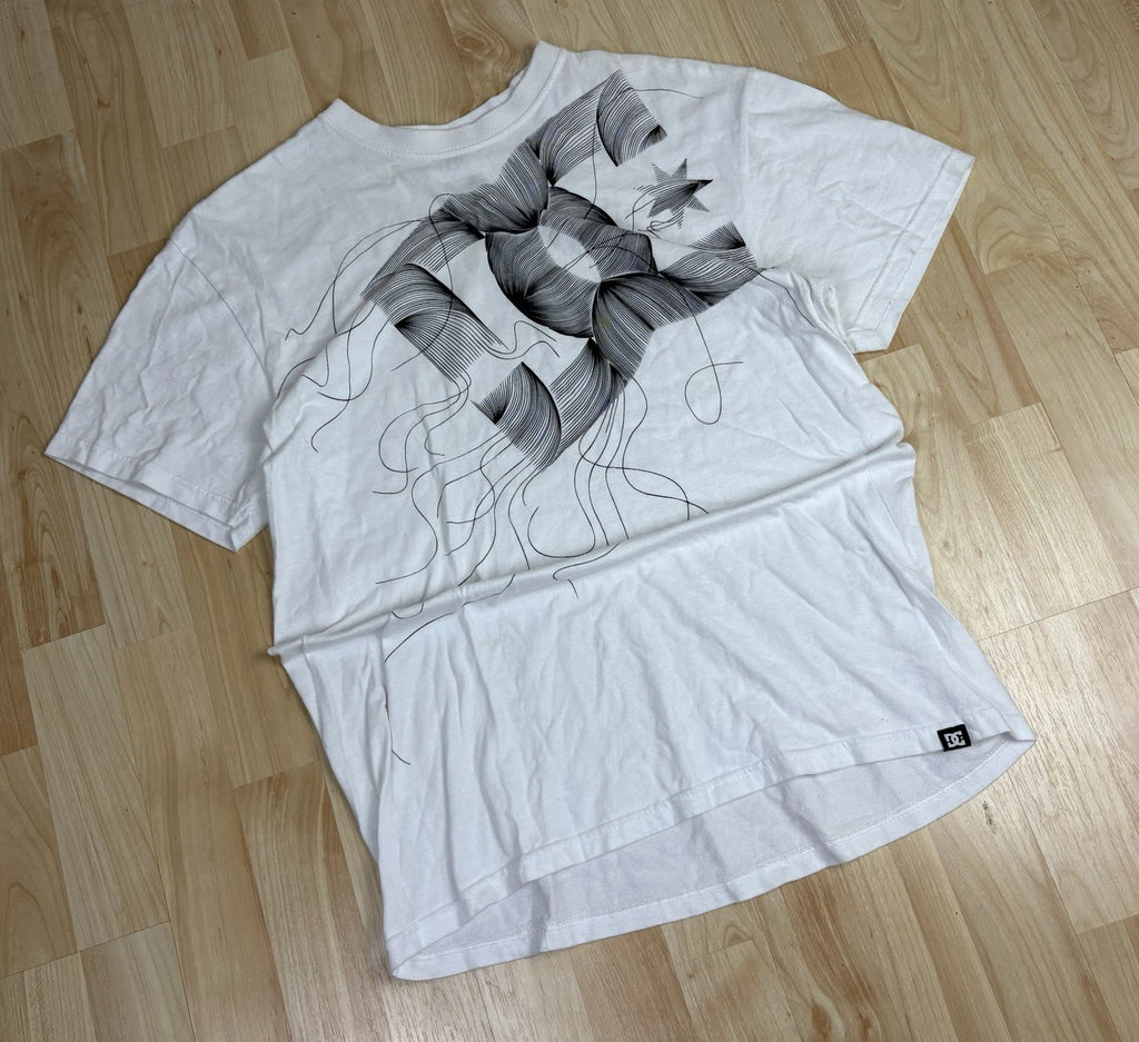 Y2K DC Big Graphic T-Shirt / White / Size Medium
