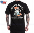 Sullen Art Collective Trust Me T-Shirt A Maniche Corte Premium Fit SCM6832