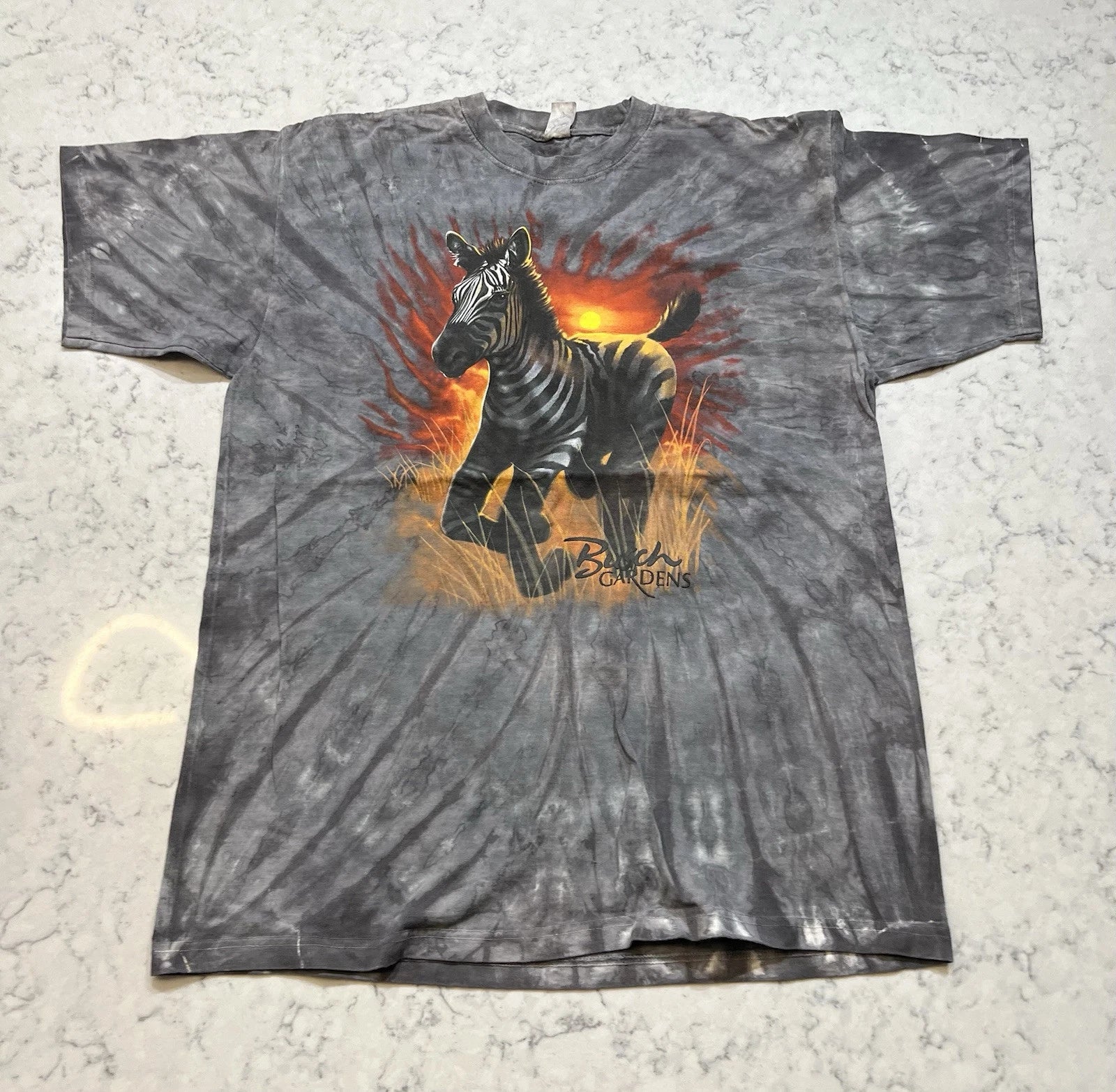 Vintage Gray Tie-Dye With Flaming Zebra Graphic Tshirt Size Large