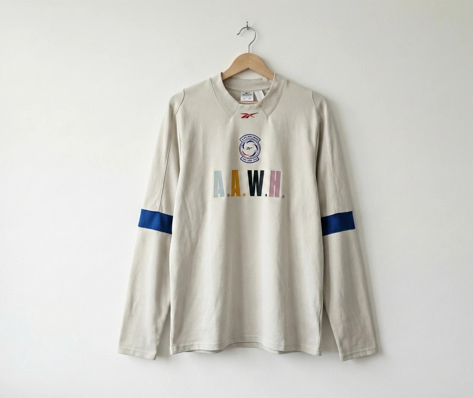 Reebok Classics Soccer T-Shirt Men M White Long Sleeve Graphic Retro Blokecore
