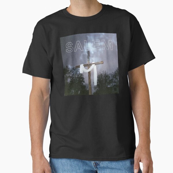 SALEM KING KNIGHT Classic T-Shirt