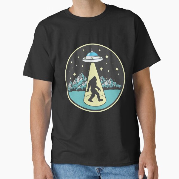 Bigfoot Abduction Vintage Sasquatch Classic T-Shirt