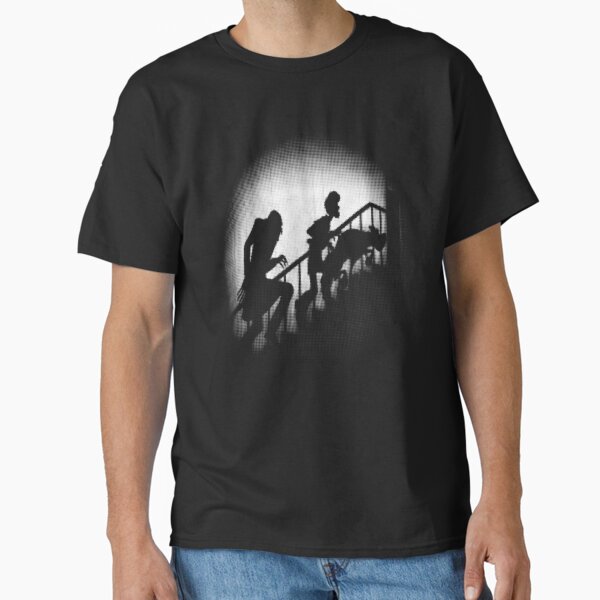 Nosferatu - The Mystery Hunter   Classic T-Shirt