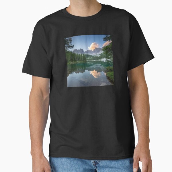 Darkness rises with the scream of sound - Original Sleep Token Music Merchandise Classic T-Shirt