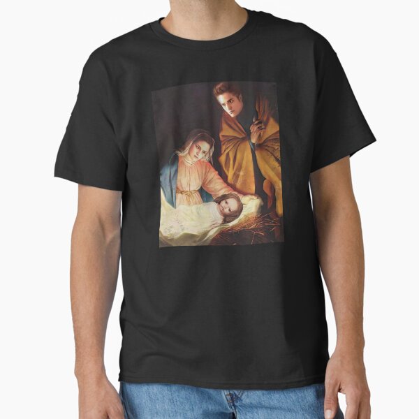 Funny A Child Is Born Twilight Saga, Merry Chirstmas Classic T-Shirt