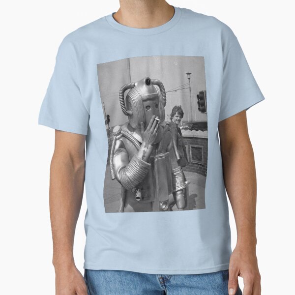 Smoking Cyberman Classic T-Shirt